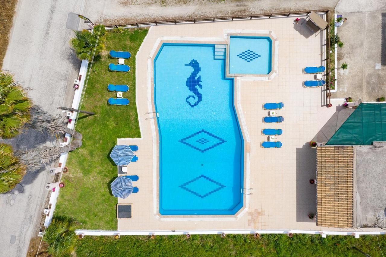 Nikos Pool Apartments - Ground Floor Sidárion Exteriör bild